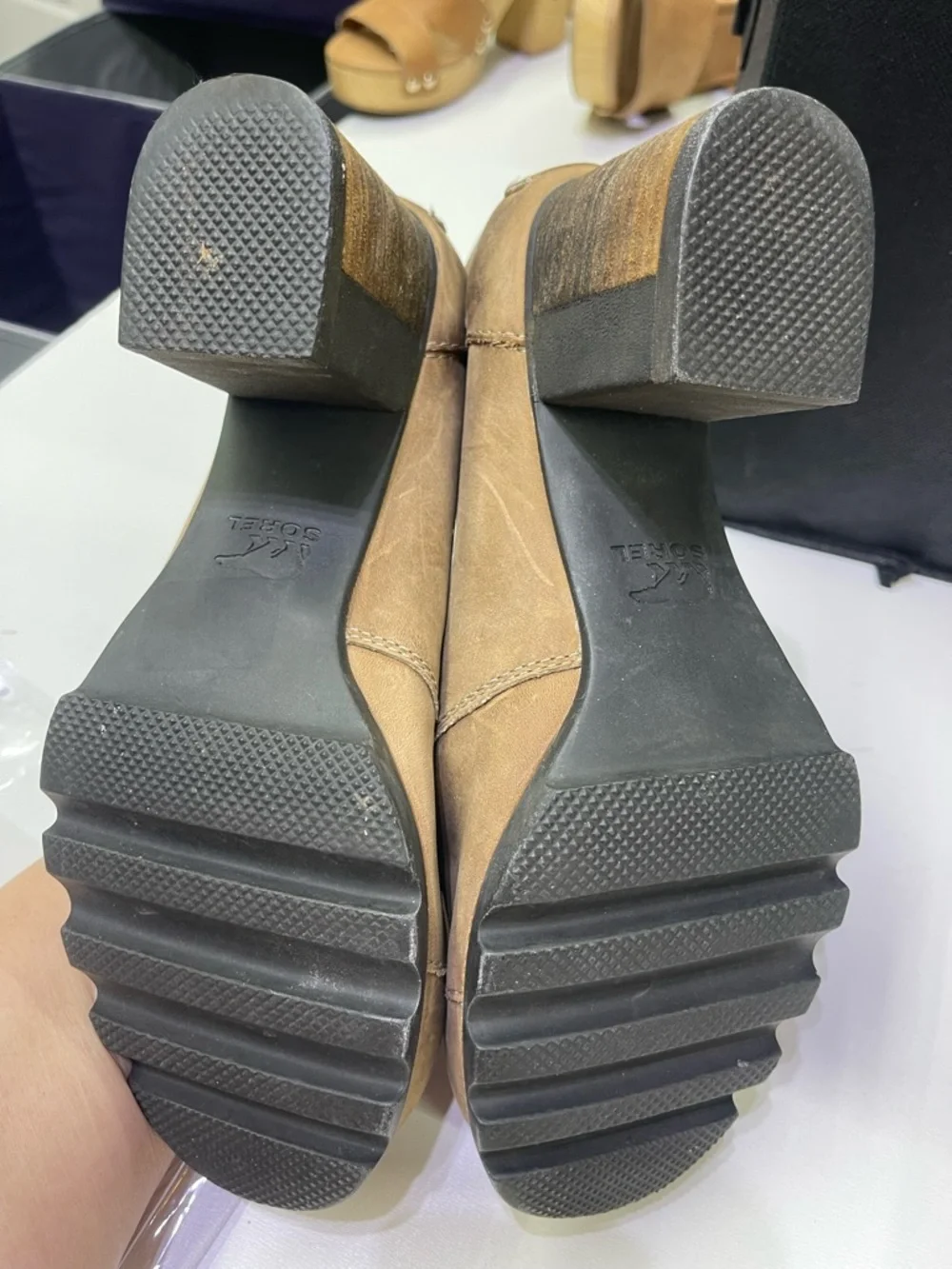 Sorel Addington Chelsea Boots, a‎ waterproof leather bootie